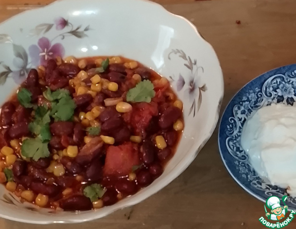 Карри с кукурузой и фасолью Карри с кукурузой и фасолью