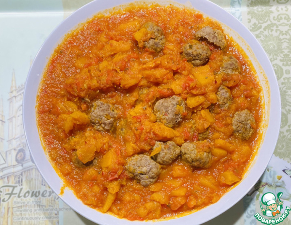 Фрикадельки в тыквенном соусом Фрикадельки в тыквенном соусом