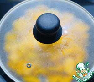 Фрикадельки в тыквенном соусом Фрикадельки в тыквенном соусом