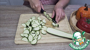 Фрикасе из цуккини и курицы