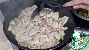 Фрикасе из цуккини и курицы