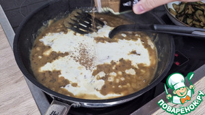 Фрикасе из цуккини и курицы