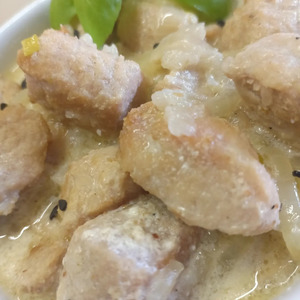 Мясо, тушеное со сметаной