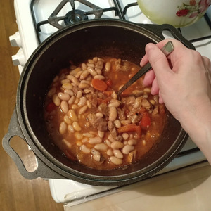 Свинина с фасолью и овощами Свинина с фасолью и овощами