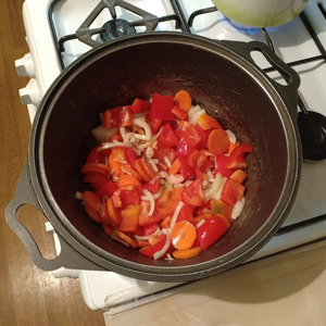 Свинина с фасолью и овощами Свинина с фасолью и овощами