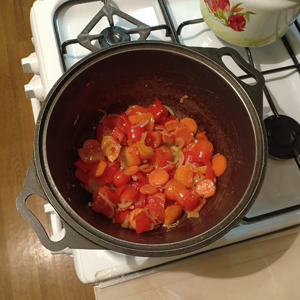 Свинина с фасолью и овощами Свинина с фасолью и овощами